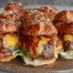 bbq bacon cheeseburger sliders - featured image